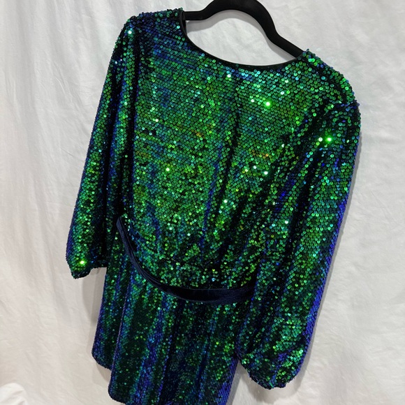 Baltic Born Sequin Dress XL Long Sleeve Belted V-Neck Homecoming Cocktail Rave - Picture 10 of 15
